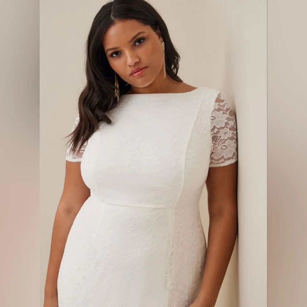 Torrid NWT Lace Wedding Dress - Picture 4 of 11